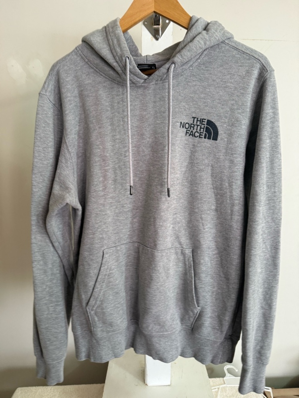 The North Face Never Stop Exploring Hoodie